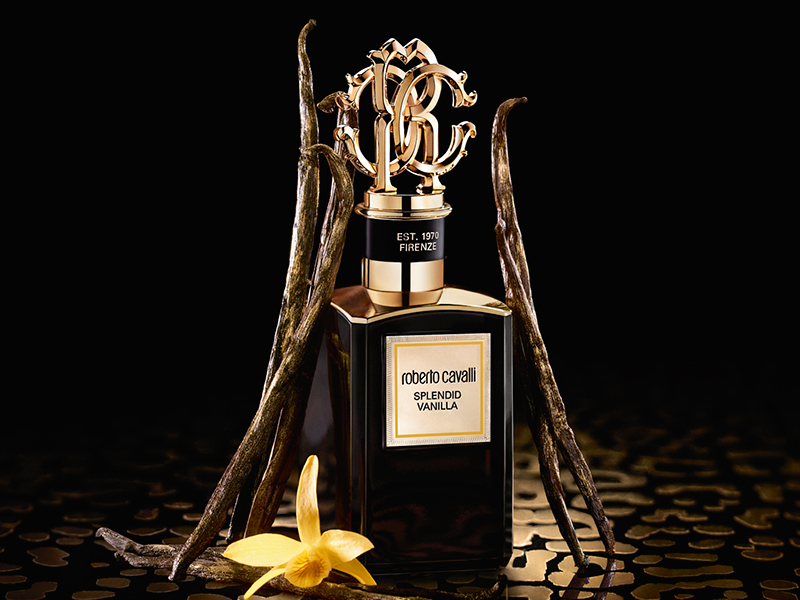 عطران حصريان جديدان ينضمان إلى مجموعة "غولد" الفاخرة من روبيرتو كافالي
